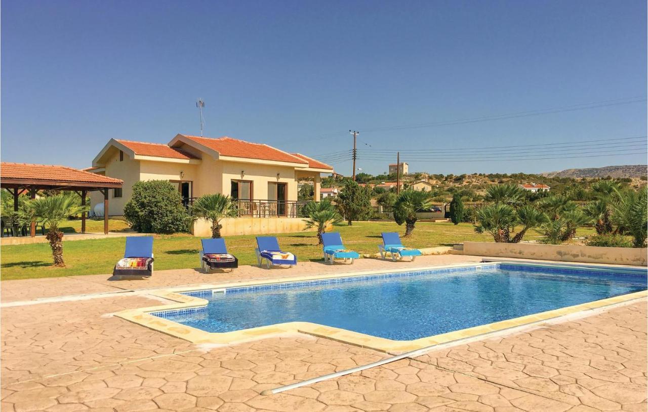 Stunning In Maroni-larnaca With Wifi